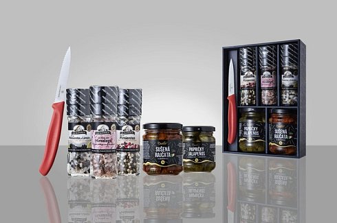 Labar gift set with spices, peppers, knife, logo print